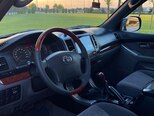Toyota Land Cruiser Prado-8