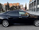 Toyota Camry-14