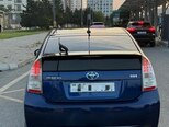 Toyota Prius-11