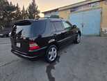 Mercedes ML 320-2
