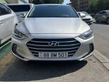 Hyundai Elantra-1