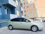 Toyota Prius-5