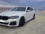 BMW 530e-12