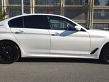 BMW 530e-10