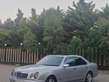 Mercedes E 280-4