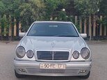Mercedes E 280-1