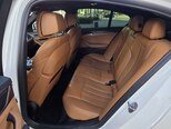 BMW 530e-16