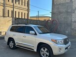 Toyota Land Cruiser-5