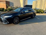 Toyota Camry-15