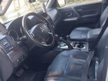 Mitsubishi Pajero-5
