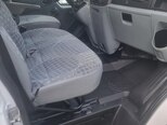 Ford Transit-11