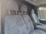 Ford Transit-15