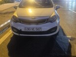 Kia Rio-1