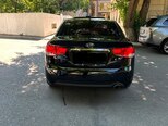 Kia Cerato-9