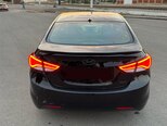 Hyundai Elantra-2