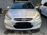 Hyundai Accent-1
