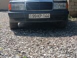 Mercedes 190-1