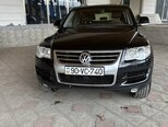 Volkswagen Touareg-1