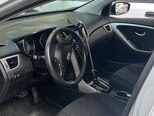 Hyundai Elantra-2