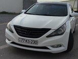 Hyundai Sonata-1