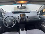 Toyota Prius-9
