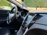 Hyundai Sonata-6