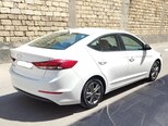Hyundai Elantra-8