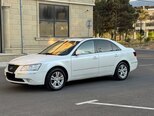 Hyundai Sonata-4