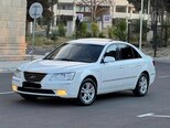 Hyundai Sonata-16
