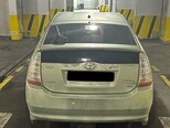 Toyota Prius-3