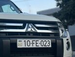 Mitsubishi Pajero-1