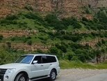 Mitsubishi Pajero-6