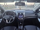 Hyundai Accent-19