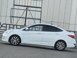 Hyundai Accent-7