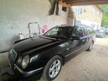 Mercedes E 240-7