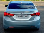 Hyundai Elantra-4