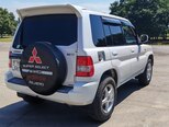 Mitsubishi Pajero io-4