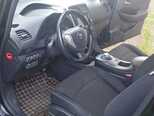 Nissan Leaf-10