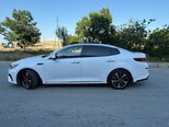 Kia Optima-4