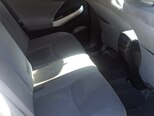 Toyota Prius-8
