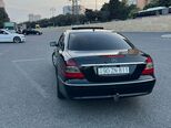 Mercedes E 220-5