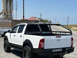 Toyota Hilux-6