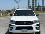Toyota Hilux-1