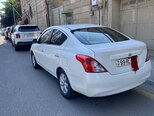 Nissan Sunny-4