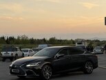 Lexus ES 300h-6