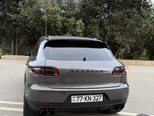 Porsche Macan S-6