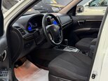 Hyundai Santa Fe-14