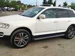 Volkswagen Touareg-12