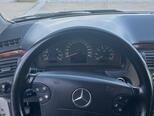 Mercedes E 240-7