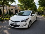 Hyundai Elantra-2